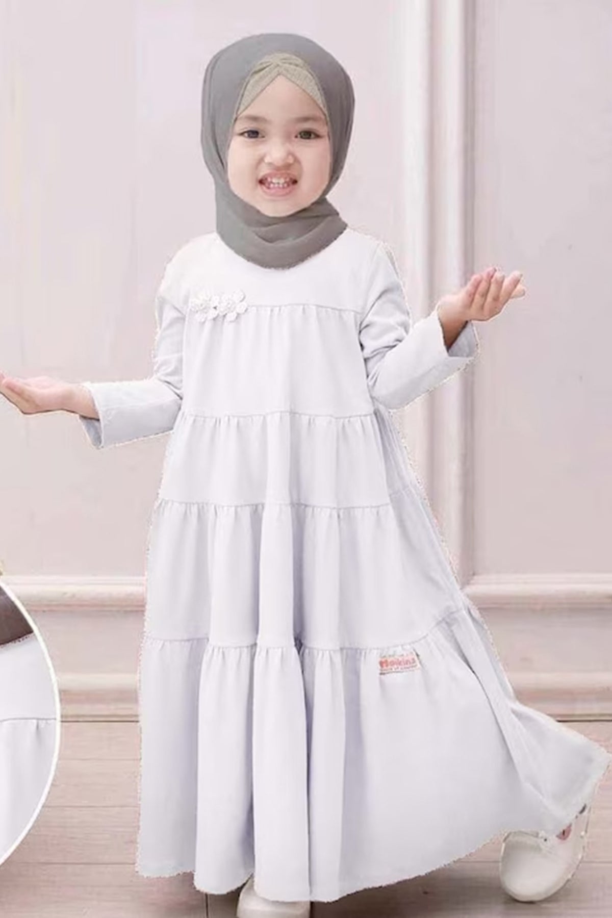 Trendy Kids Abaya 2025 – Modest Outfit for Girls
