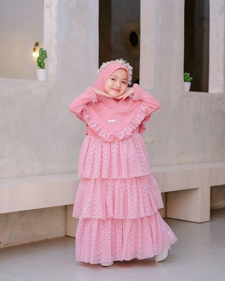 stylish kids abaya for girls in Pakistan